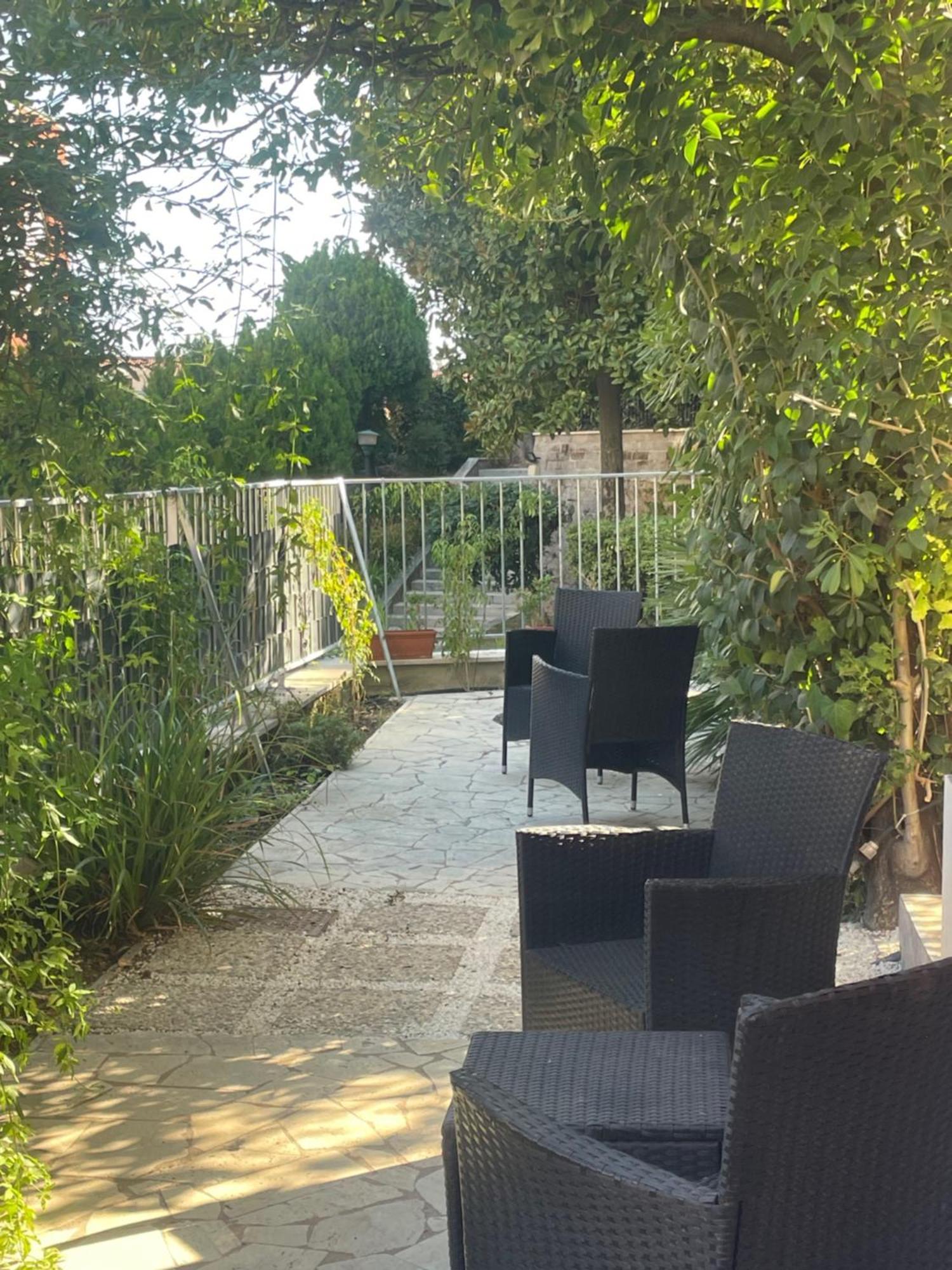 Chez Nous Daire Roma Dış mekan fotoğraf